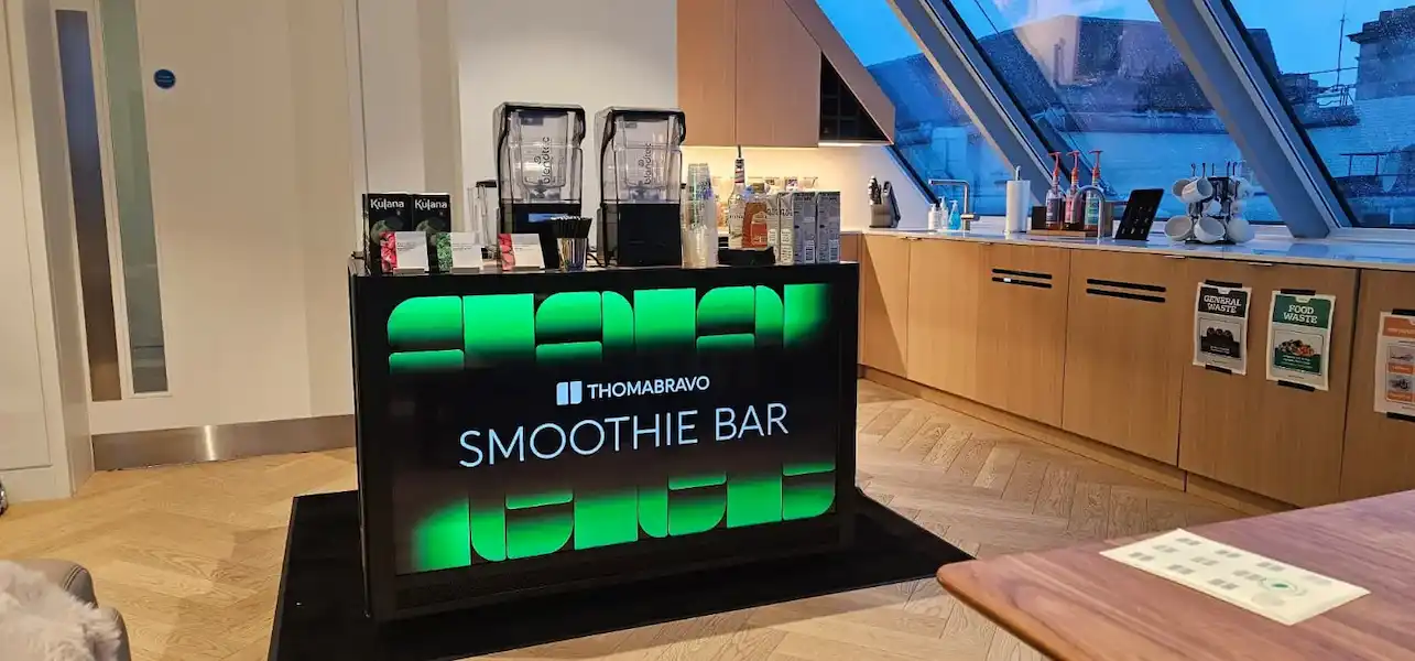 Smoothie Bar Hire for Corporate Events