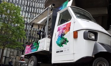 Dive in Dest Coffee cart